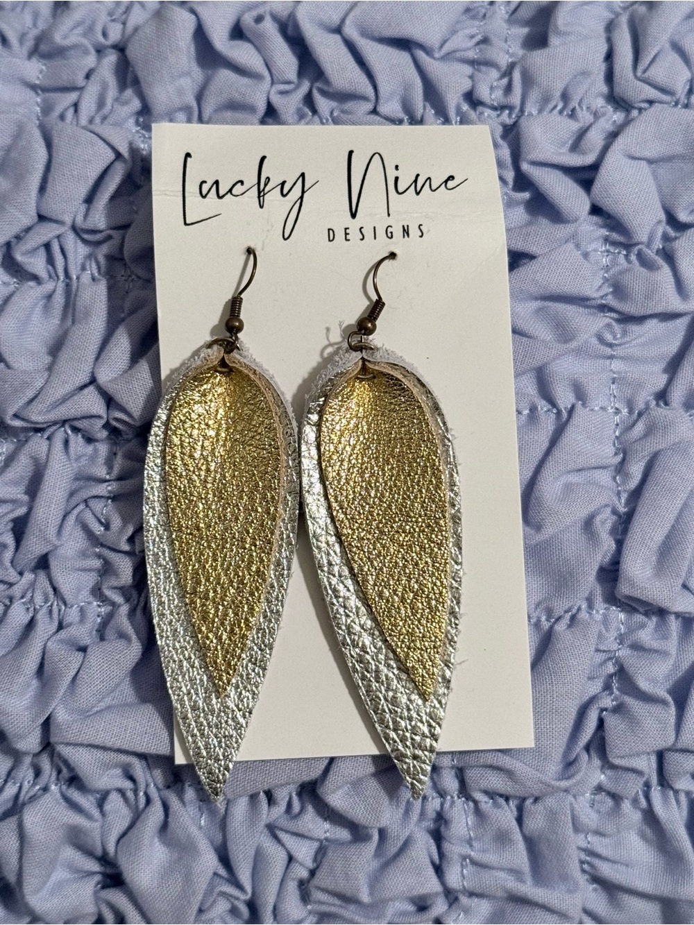 ⚡️NWOT⚡️Gold & Silver Layered Teardrop Earrings